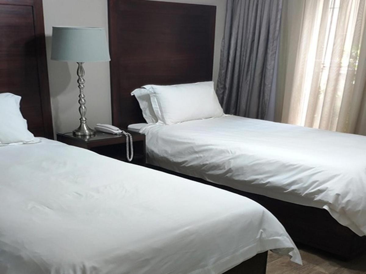 Hydro Guesthouse Блумфонтейн Экстерьер фото